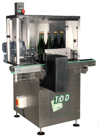Automatic blending machine for sparkling wines